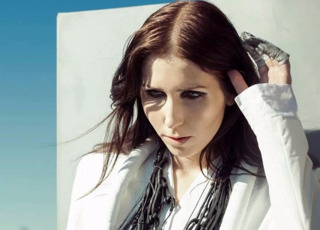 Суть. Вышел новый альбом Chelsea Wolfe — сперва послушайте старый!
