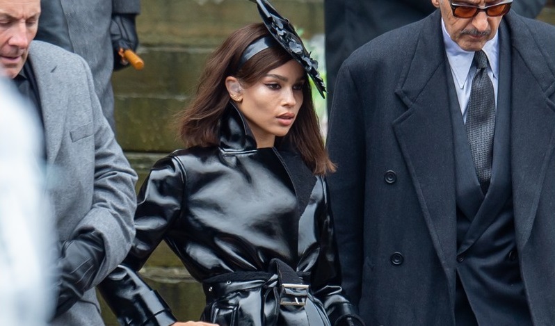 Брюс Уэйн, Селина Кайл и Пингвин: появилась пачка фото со съемок «Бэтмена» - изображение обложка