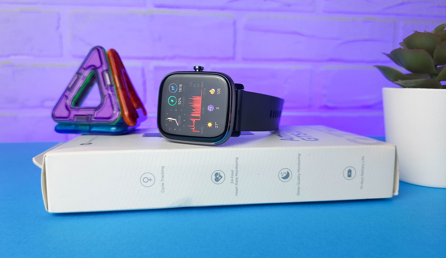 Обзор Amazfit GTS 2 Mini: универсальные смарт-часы с AMOLED-экраном