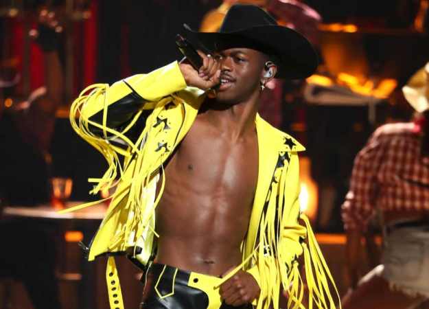 Lil Nas X поставил важный рекорд — его Old Town Road держится в топе Billboardʼs Hot 100 дольше всех - изображение обложка