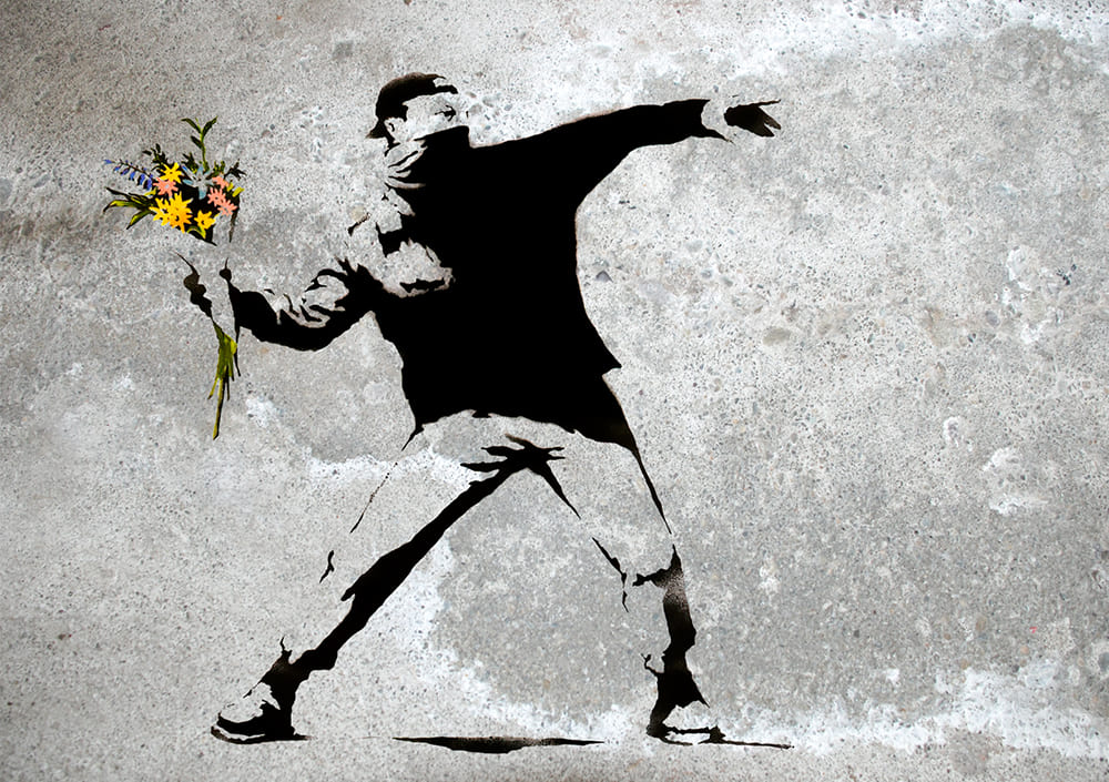 Производитель открыток отсудил у Бэнкси авторские права на одну из картин. Все дело в анононимности - изображение обложка