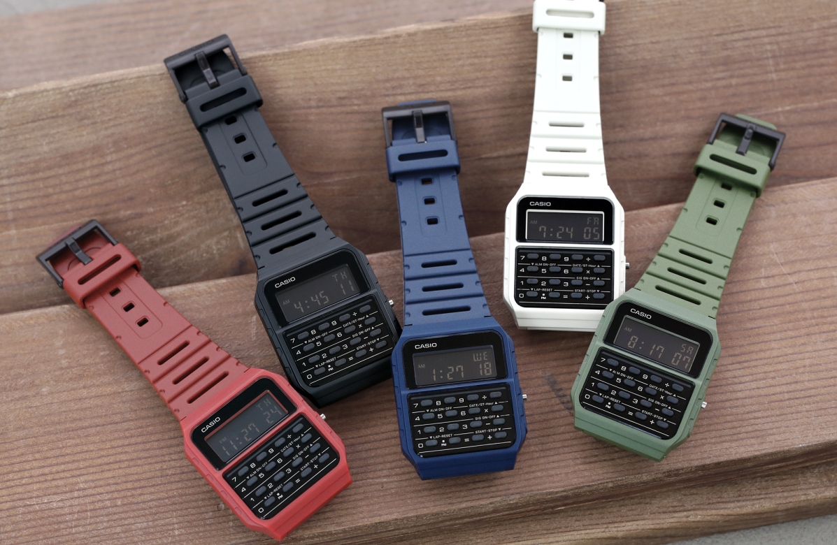 В России начались продажи ретро-часов Casio с калькулятором - изображение обложка