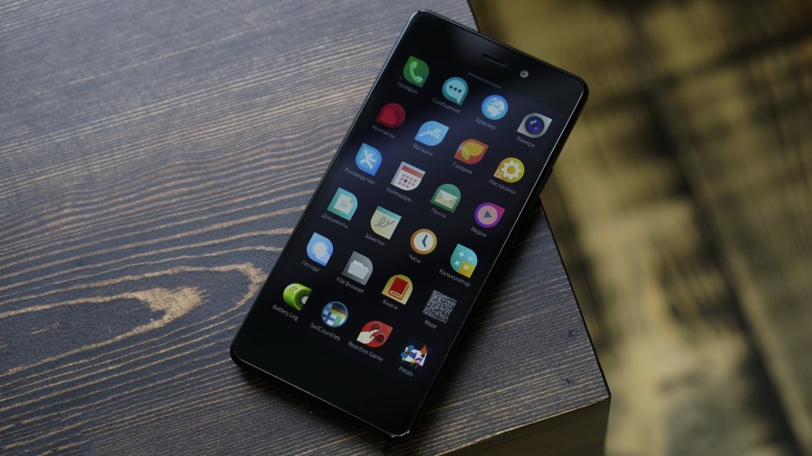 В России начался бета-тест отечественной ОС «Аврора». Участникам раздают смартфоны - изображение обложка