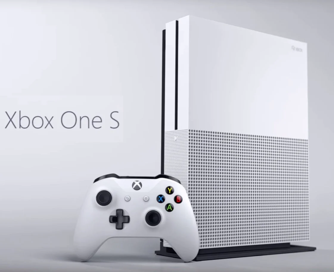 Главным улучшением Xbox One S стал новый контроллер и кросс-плей с РС - изображение обложка