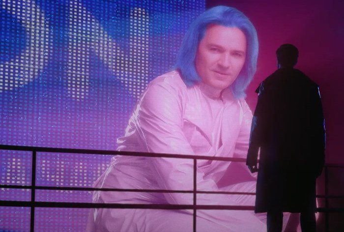 Дмитрий Маликов заменил Ану де Армас — это реклама Ozon в стиле «Бегущего по лезвию 2049» - изображение обложка