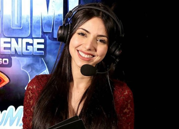 Ведущая киберспортивных турниров в Латинской Америке, попавшая на обложку Playboy - изображение обложка