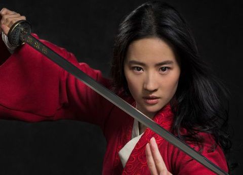 В первом трейлере новой «Мулан» у героини неожиданно шикарная прическа [обновлено] - изображение обложка