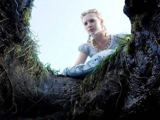 «Яндекс» представил собственного голосового помощника – «Алису» - изображение обложка