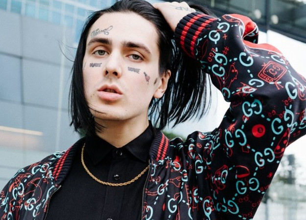 Рэпер Face показал свои феноменальные музыкальные знания в шоу «Узнать за 10 секунд». Нет, правда! - изображение обложка