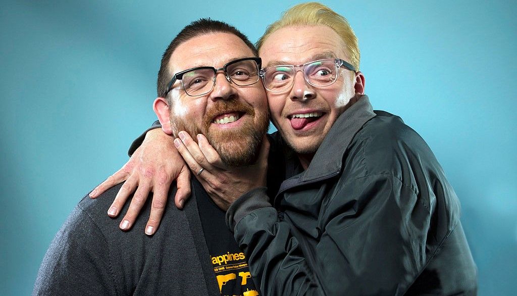 История дня: однажды Саймон Пегг оставил Ника Фроста в лесу без сознания. Он решил, что это шутка - изображение обложка