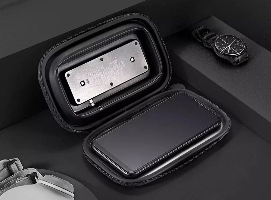 Xiaomi выпустила универсальный портативный дезинфектор смартфонов - изображение обложка