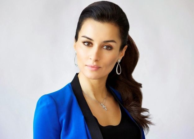 «Не все ведь стендаперам баттлить»: Тина Канделаки приняла вызов на баттл от Млечного - изображение обложка