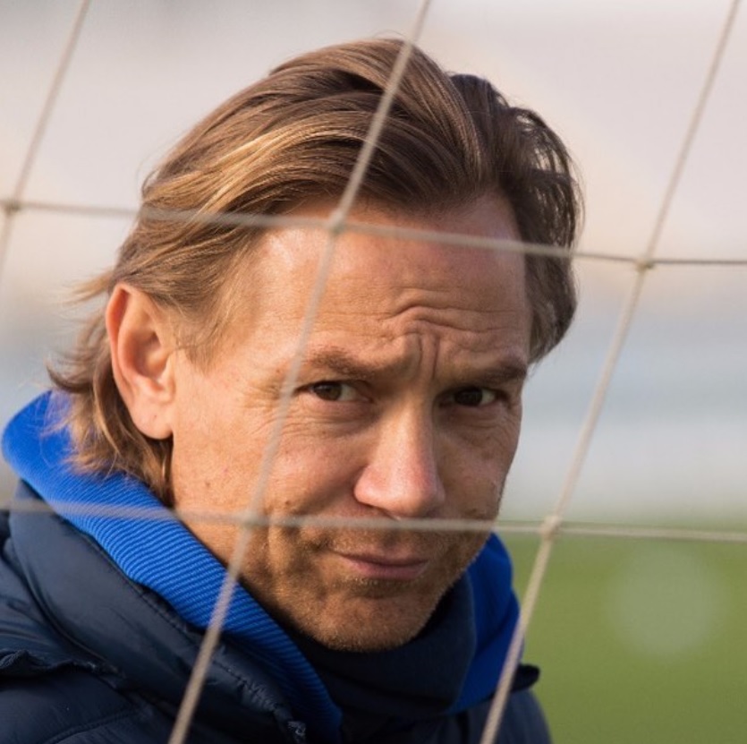 Карпин заявил о вере в российских футболистов после встречи с лидерами сборной - изображение обложка