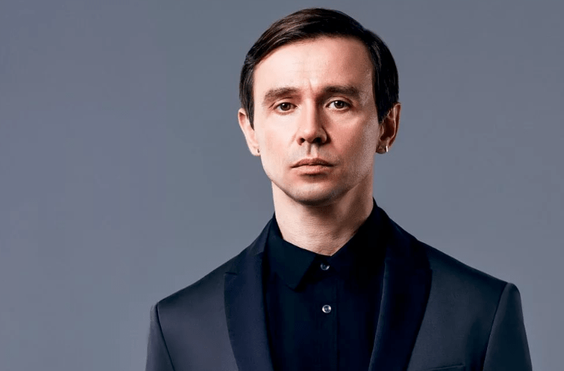 Дельфин выпустил свой первый электронный альбом - изображение обложка