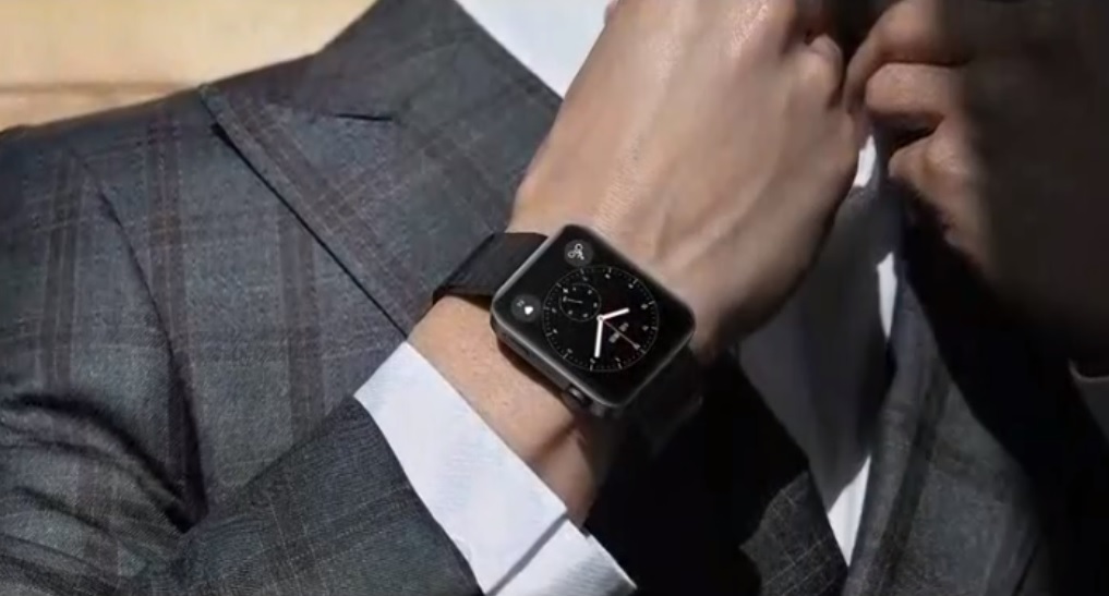 Xiaomi Mi Watch — часы-смартфон с NFC, внешностью Apple Watch и ценой меньше 12 000 рублей