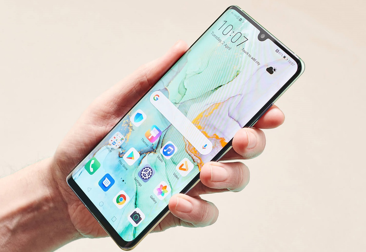 Опубликовано видеосравнение скорости работы и плавности анимации между HarmonyOS 2.0 и iOS 15 - изображение обложка