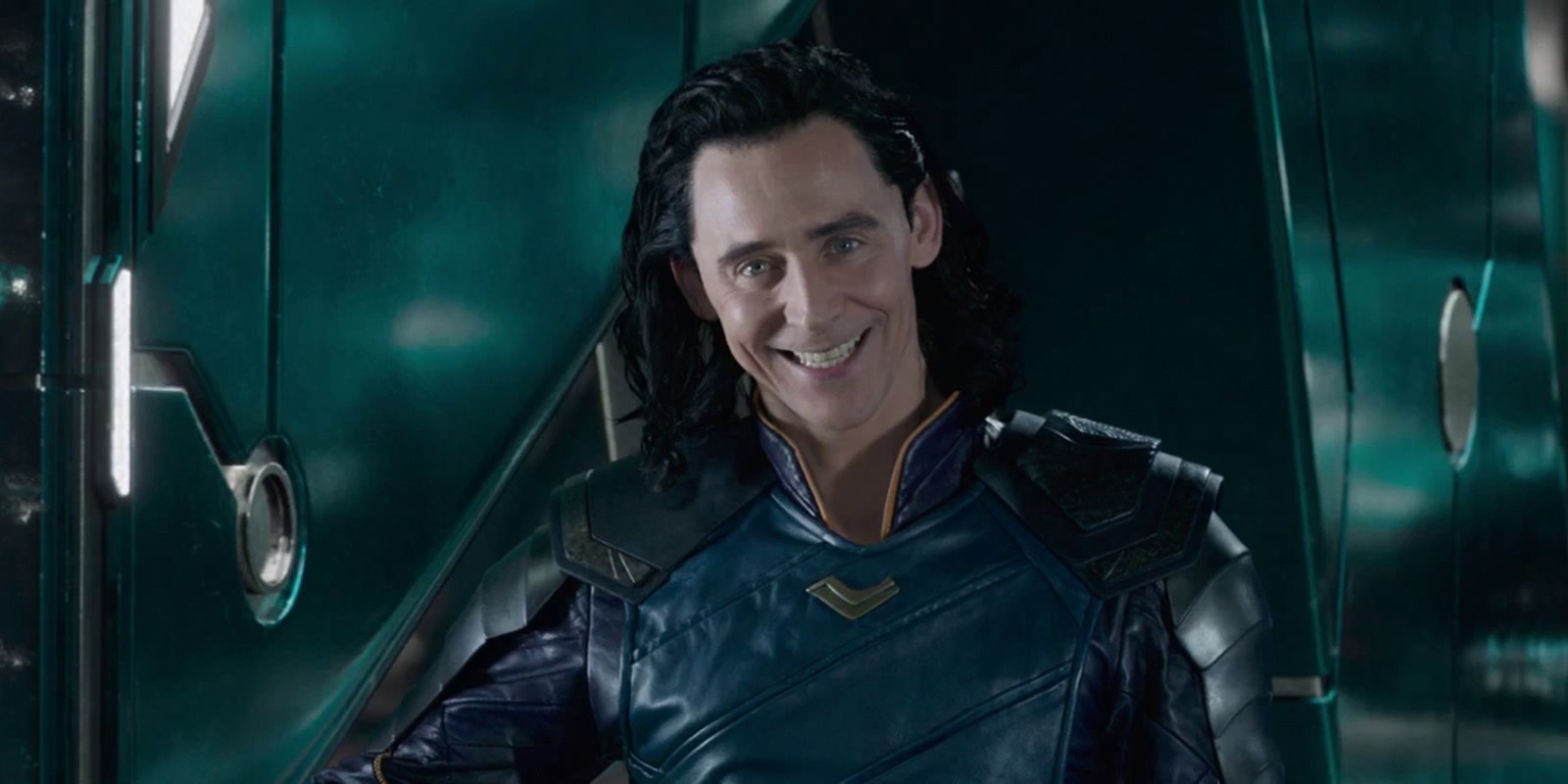 Локи и Мьельнир в «Торе: Любовь и гром»? Что говорят инсайдеры - изображение обложка