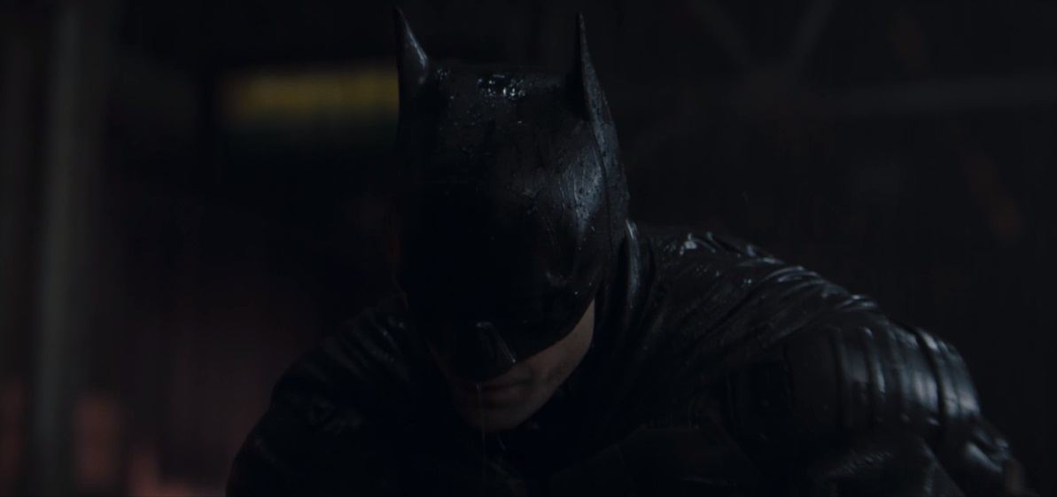 «Ты раз на раз со мной выйди»: актер озвучки нового Бэтмена пришел в комментарии к своему критику - изображение обложка