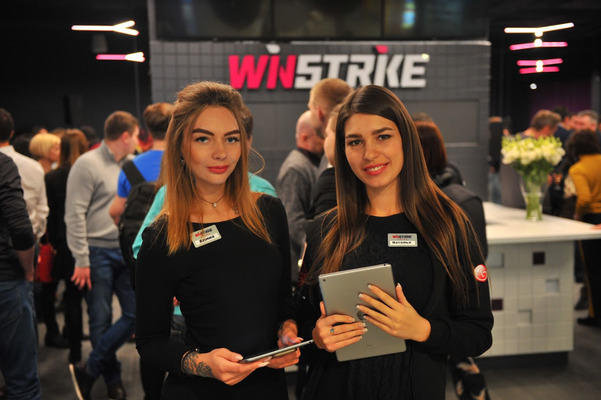 Холдинг Winstrike открыл киберспортивную арену в центре Москвы на 1000 кв.м - изображение обложка