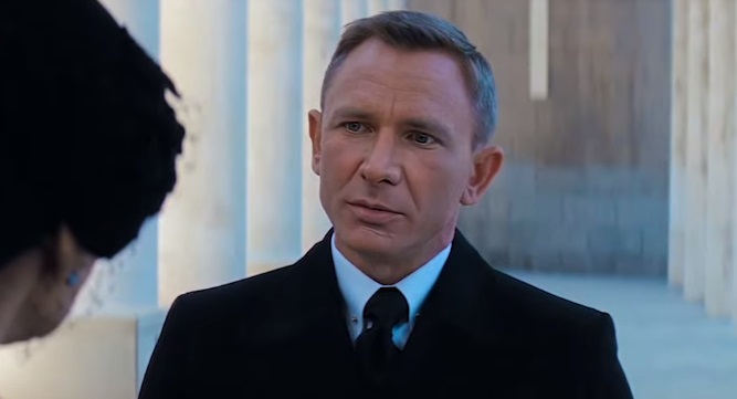 Молодой Харрисон Форд стал Джеймсом Бондом благодаря нейросетям - изображение обложка