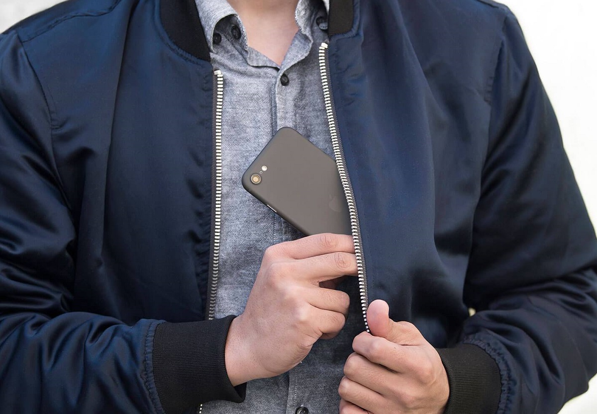 Производитель чехлов раскрыл финальный дизайн бюджетного iPhone