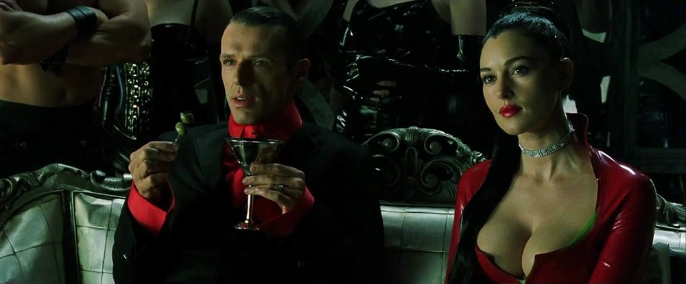 СМИ: в «Матрице 4» появится герой из последних двух фильмов - изображение обложка