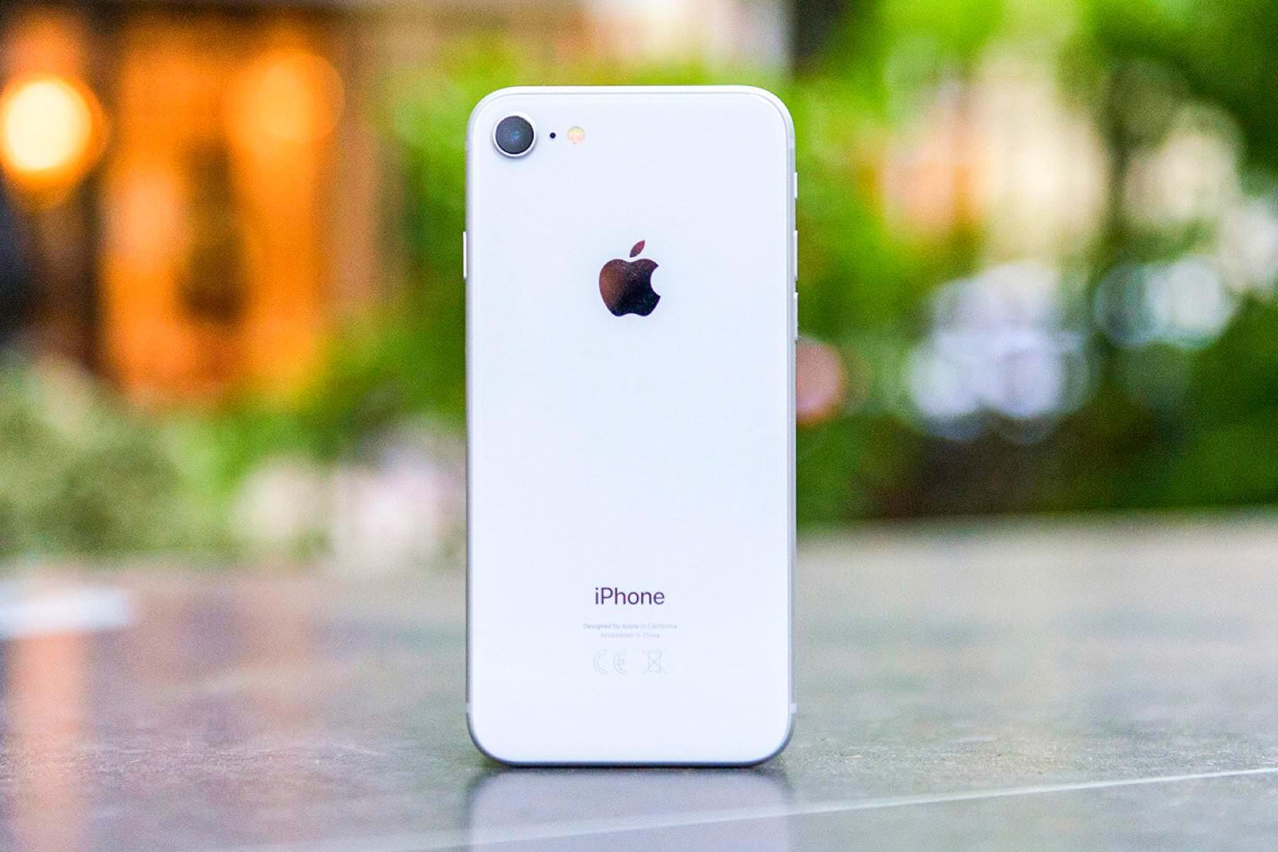 СМИ: Apple отменила презентацию iPhone 9, которая должна была пройти 31 марта - изображение обложка