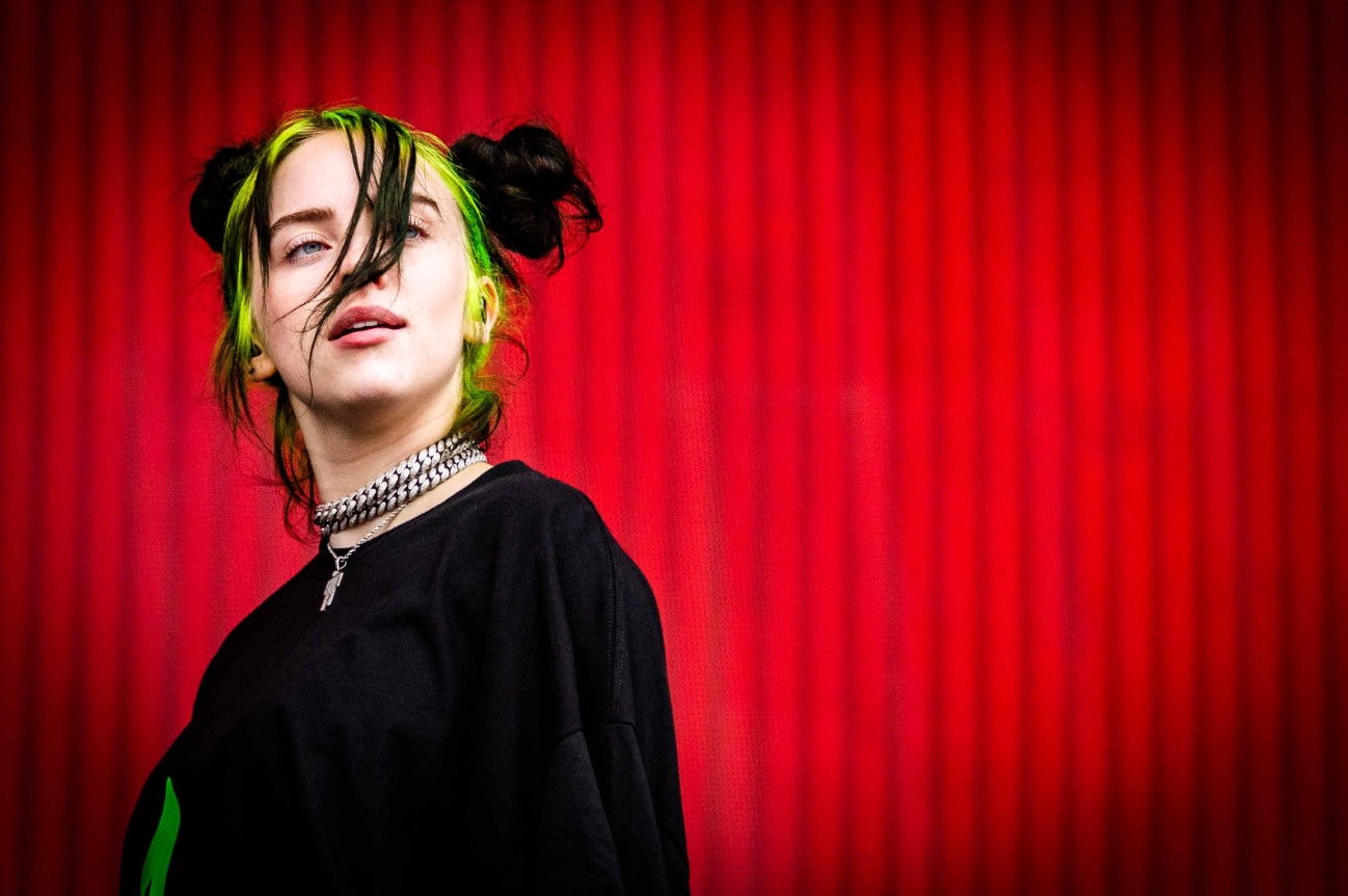 Киану Ривз и Билли Айлиш: какого цвета имена знаменитостей - изображение обложка