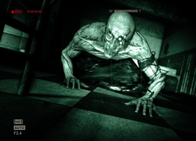 Успейте забрать свою бесплатную Outlast (и берегите нервишки)! - изображение обложка