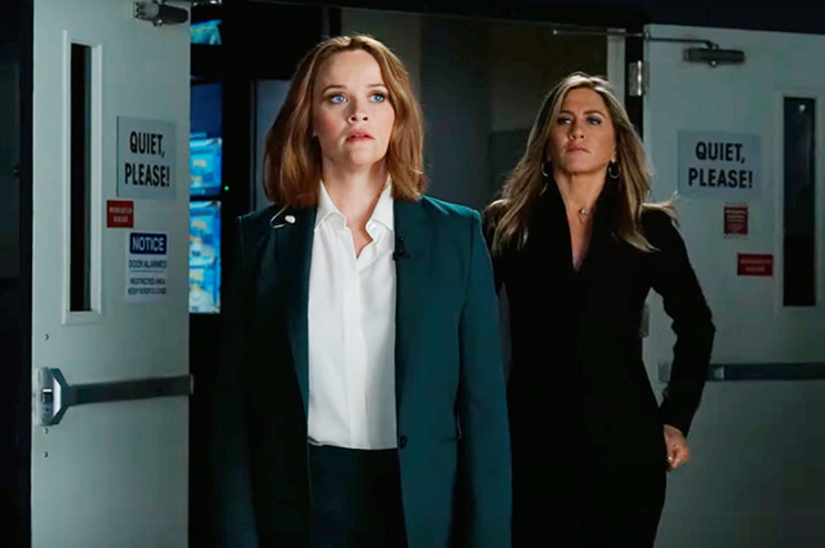 Apple TV+ продлил сериал «Утреннее шоу» на третий сезон - изображение обложка