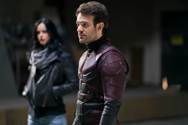 35 самых крутых сцен первого сезона «Защитников» от Netflix в гифках - изображение обложка