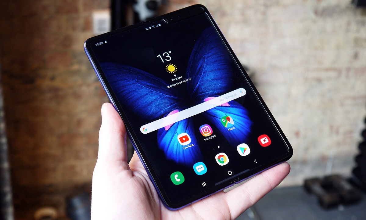 Спустя месяцы доработок складной флагман Samsung Galaxy Fold выходит в продажу - изображение обложка