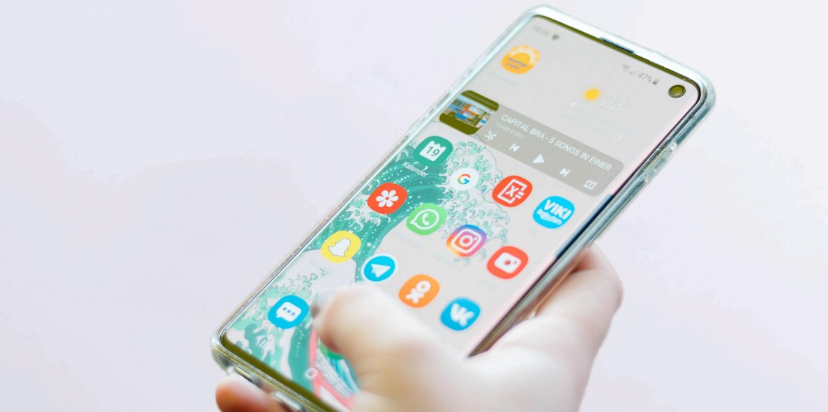 Представителей «ВКонтакте», Telegram, TikTok и Facebook вызвали в Роскомнадзор - изображение обложка