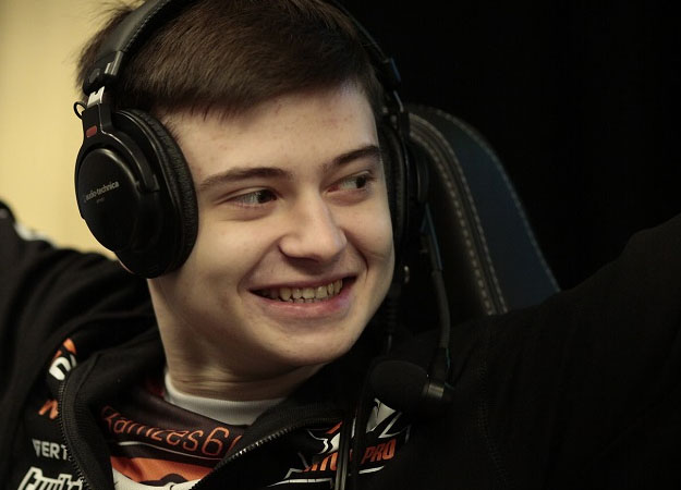 РБК проводит голосование за самого «молодого и перспективного». Лидирует игрок в Dota 2 - изображение обложка