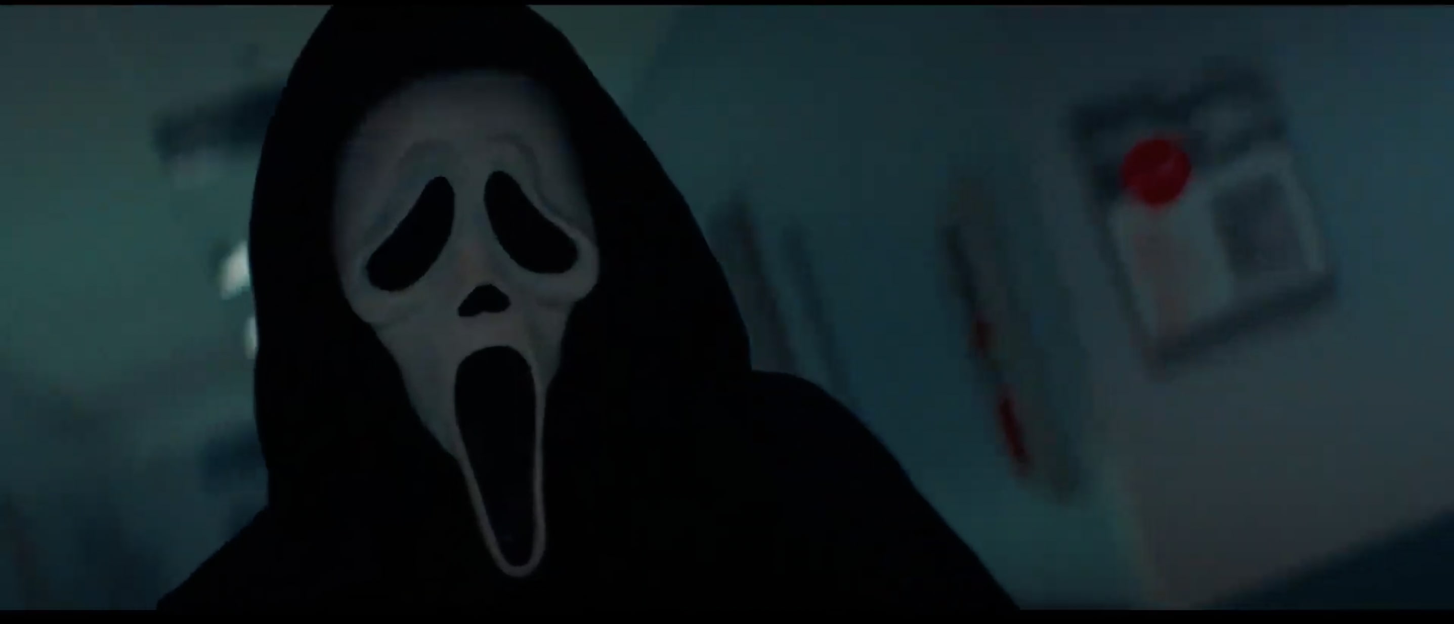 В сети появился первый трейлер слэшера «Крик 5» - изображение обложка