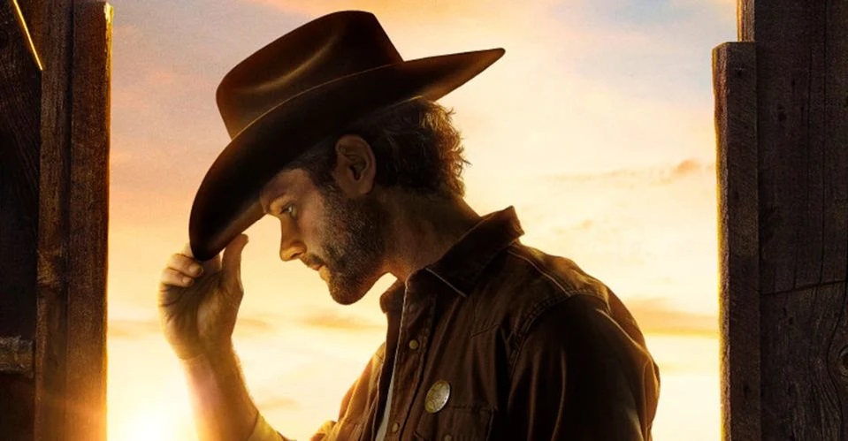 Появились кадры и постер сериала «Крутой Уокер» с Джаредом Падалеки из «Сверхъестественного» - изображение обложка