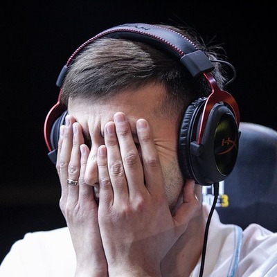 Yozhyk: «Соревновательная FIFA — это какой-то цирк. EA пора сфокусироваться на геймплее» - изображение обложка