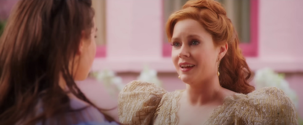 Обложка: кадр из фильма «Зачарованная 2» (2022)