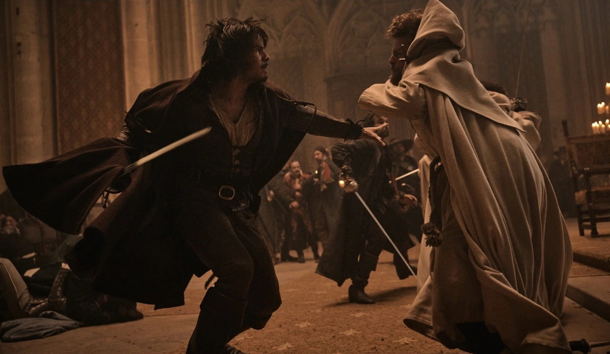 Обложка: кадр из фильма «Три мушкетёра»