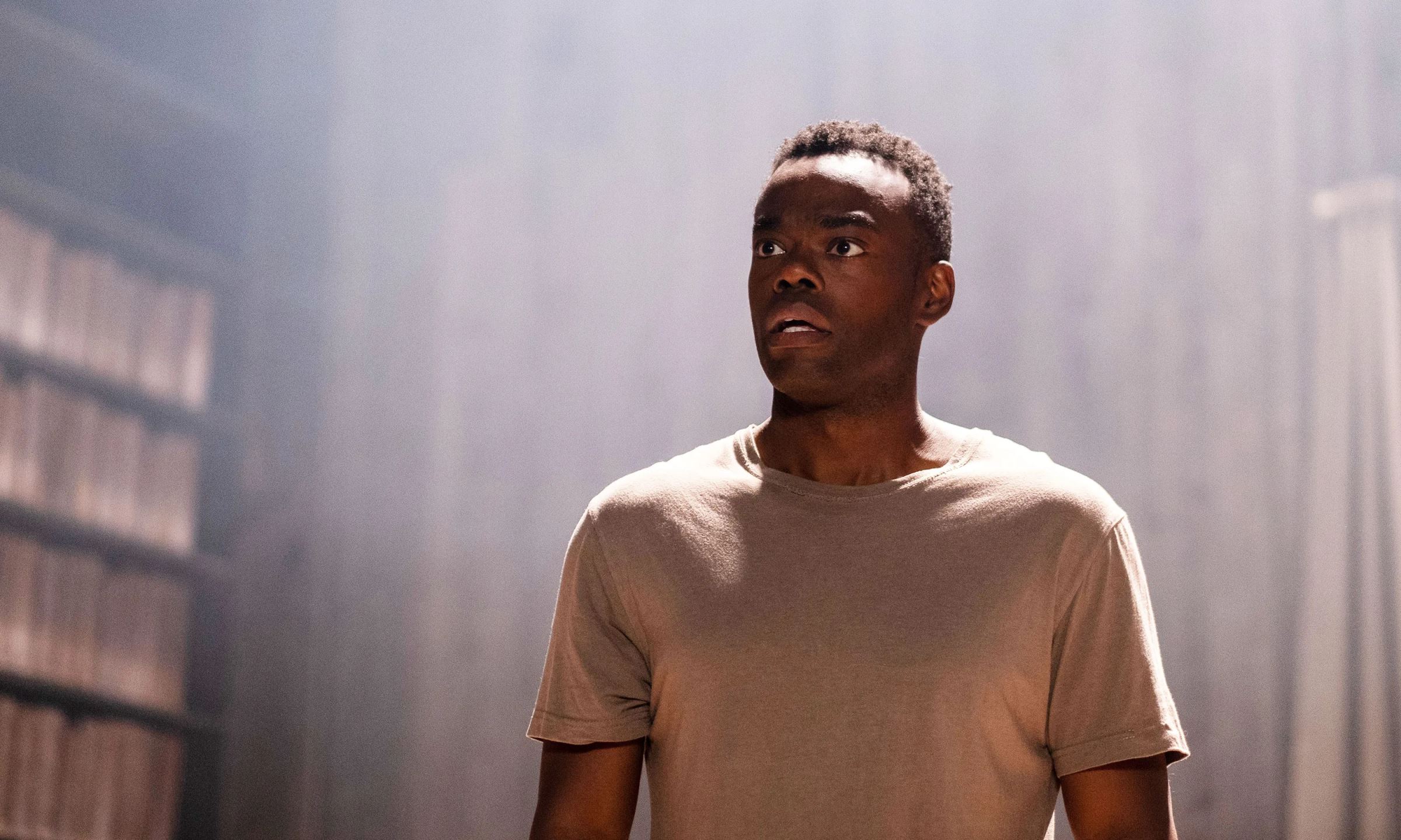 Обложка: кадр из фильма «Солнцестояние» (2019)