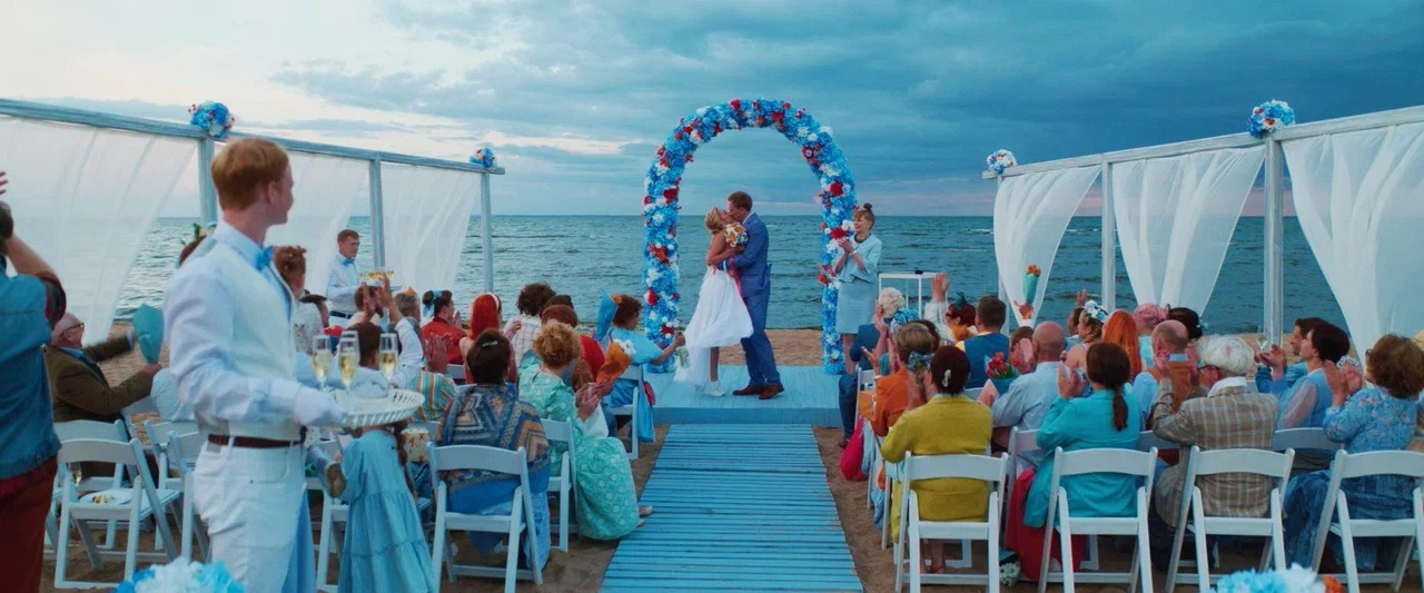 Обложка: кадр из фильма «Я на перемотке»