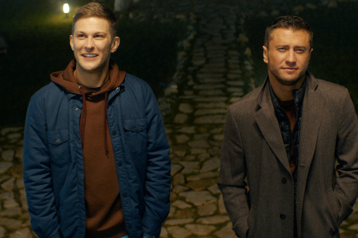 Обложка: кадр из фильма "Мажор в Сочи"