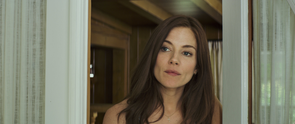 Обложка: кадр из фильма «Снайпер»