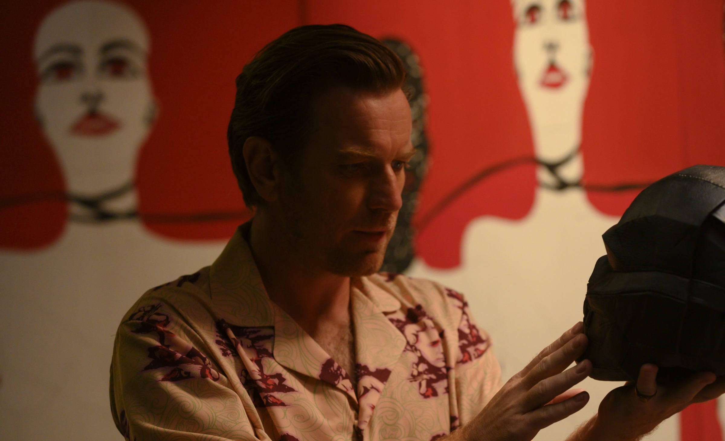 Обложка: кадр из фильма «Хищные птицы: Потрясающая история Харли Квинн» (2020)