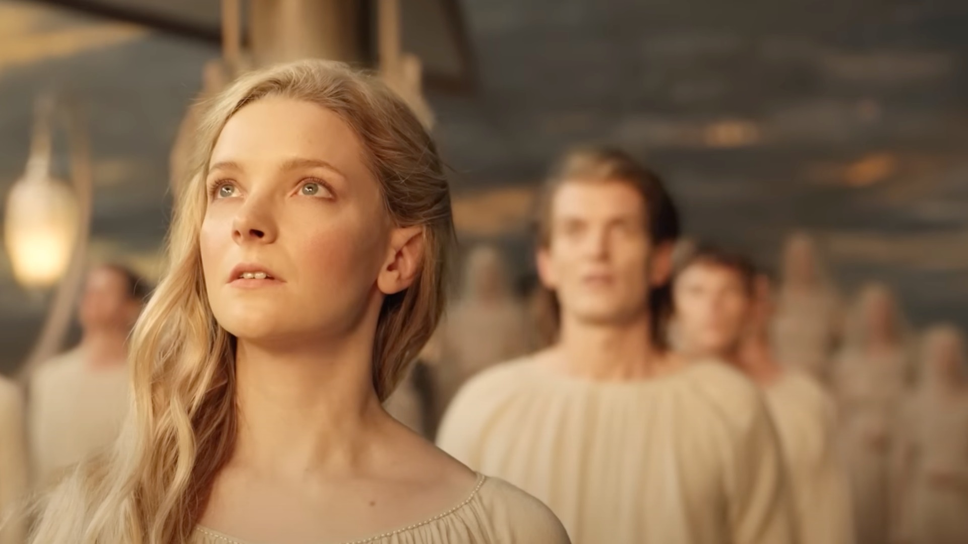 Обложка: кадр из сериала  «Властелин колец: Кольца власти»