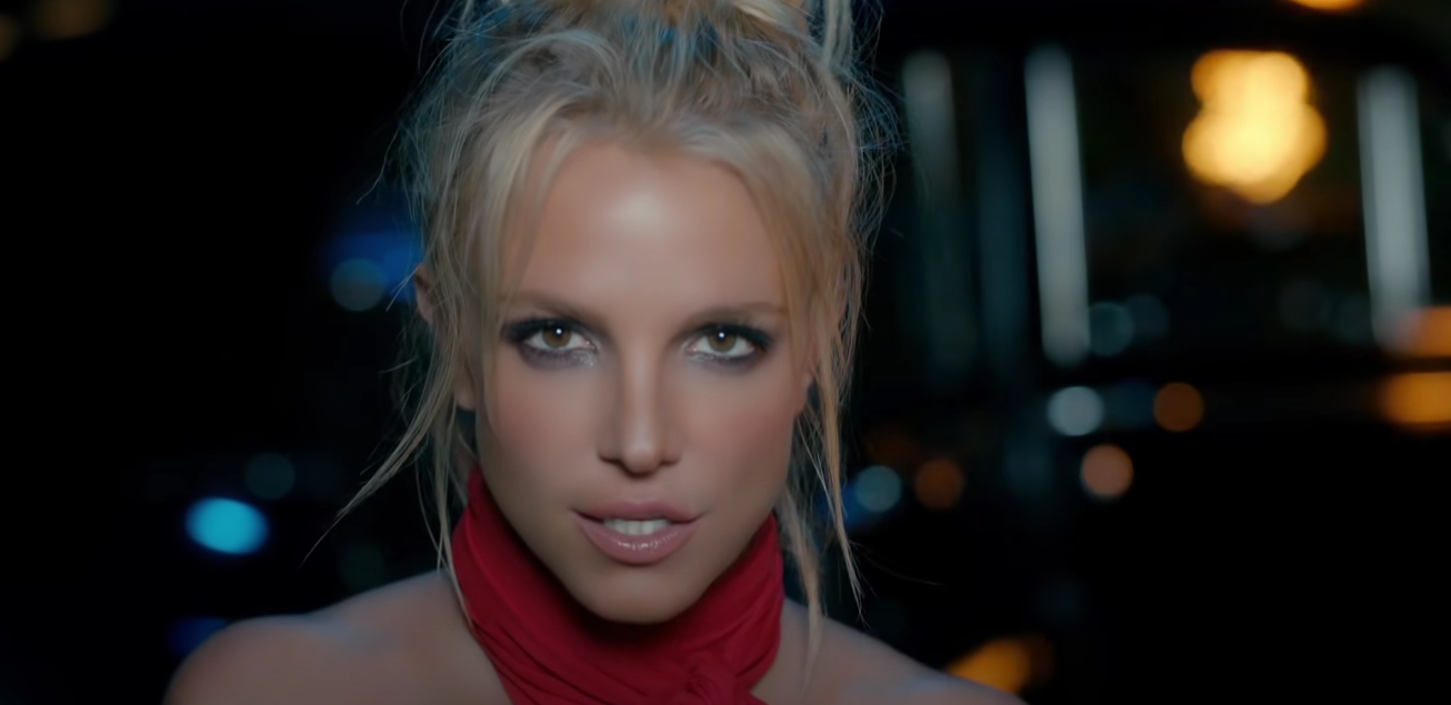 Обложка: кадр из клипа Slumber Party // YouTube-канал Britney Spears