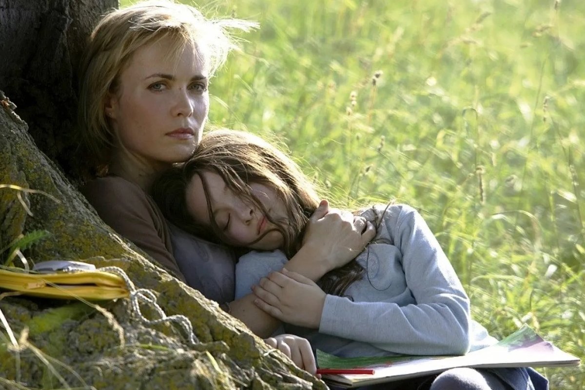 Обложка: кадр из фильма «Сайлент Хилл»