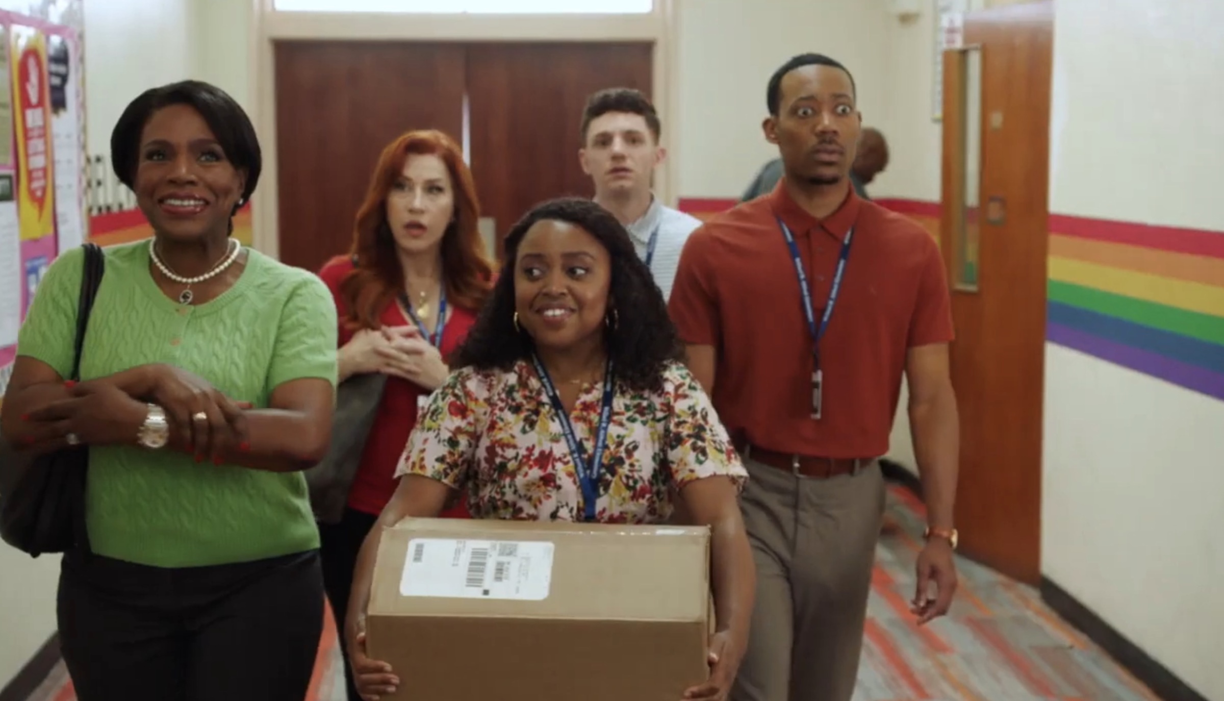 Обложка: кадр из сериала «Начальная школа Эбботт» (2021—…)