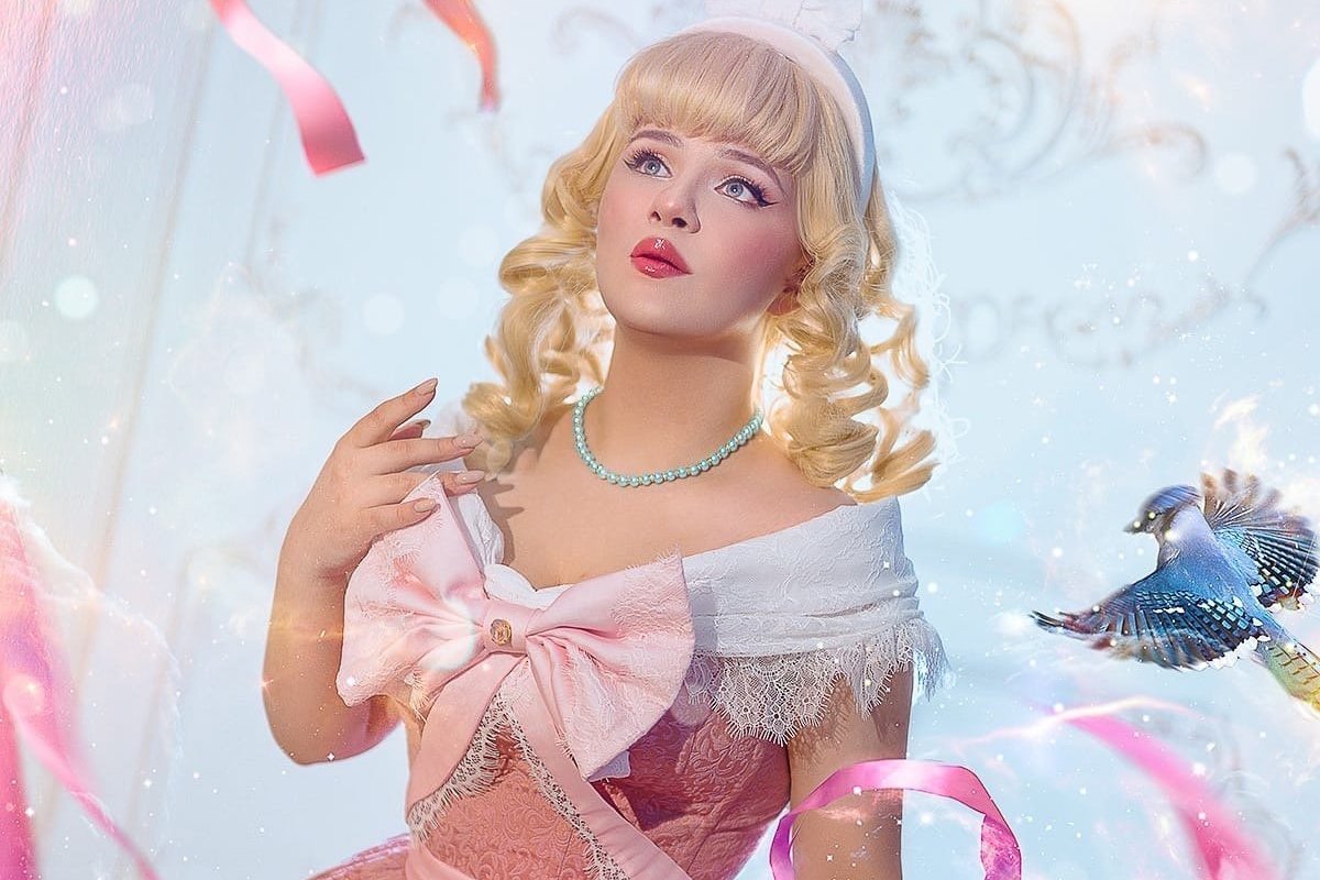 Обложка:  Le_Atlass в образе Золушки