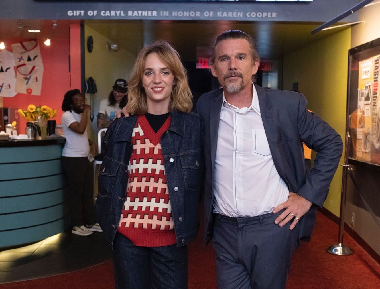 Обложка: Майя и Итан Хоук // фото из соцсетей